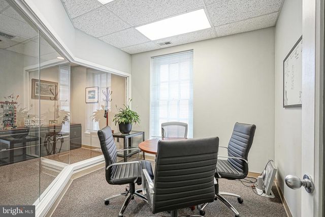 101 E MAIN ST, Moorestown, NJ 08057