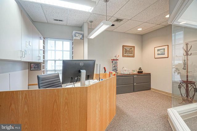 101 E MAIN ST, Moorestown, NJ 08057