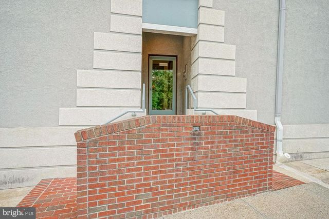 101 E MAIN ST, Moorestown, NJ 08057