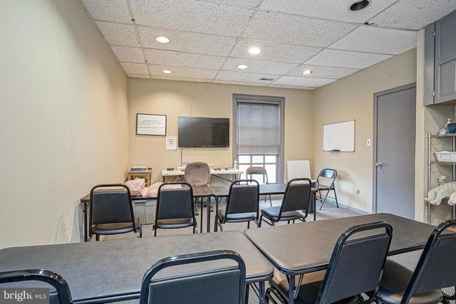 101 E MAIN ST, Moorestown, NJ 08057