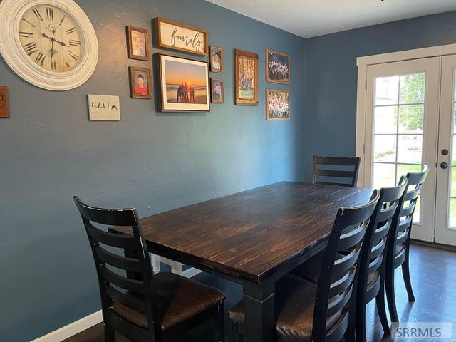 194 S Saint Charles Road, Salmon, ID 83467