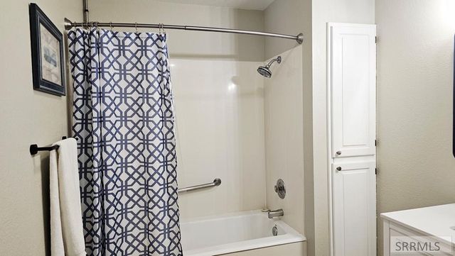 194 S Saint Charles Road, Salmon, ID 83467