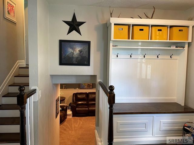 194 S Saint Charles Road, Salmon, ID 83467