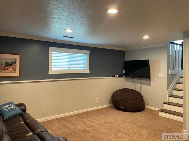 194 S Saint Charles Road, Salmon, ID 83467