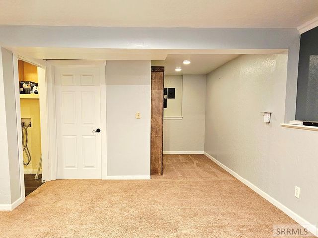 194 S Saint Charles Road, Salmon, ID 83467