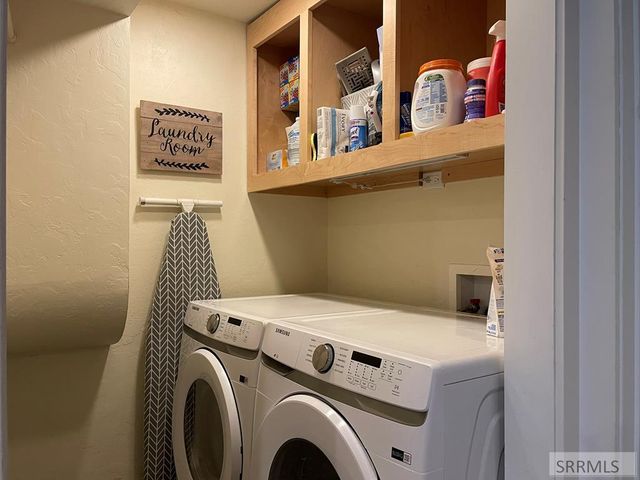 194 S Saint Charles Road, Salmon, ID 83467