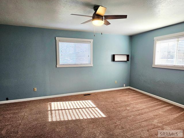 194 S Saint Charles Road, Salmon, ID 83467