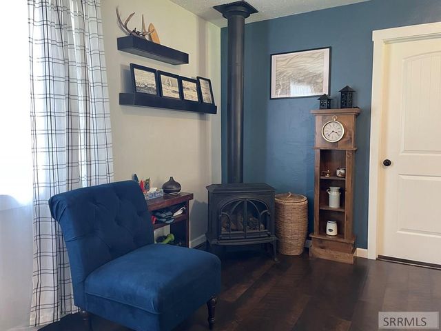 194 S Saint Charles Road, Salmon, ID 83467