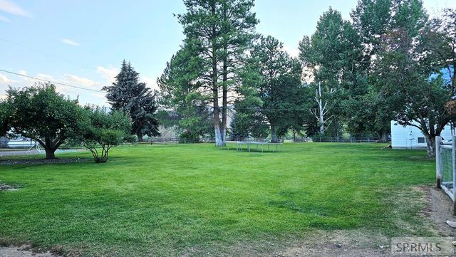 194 S Saint Charles Road, Salmon, ID 83467