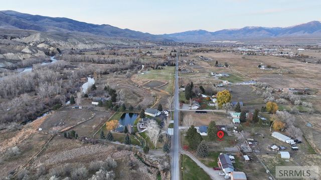 194 S Saint Charles Road, Salmon, ID 83467