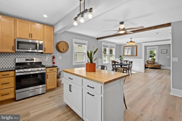151 CEDAR AVE, Pitman, NJ 08071