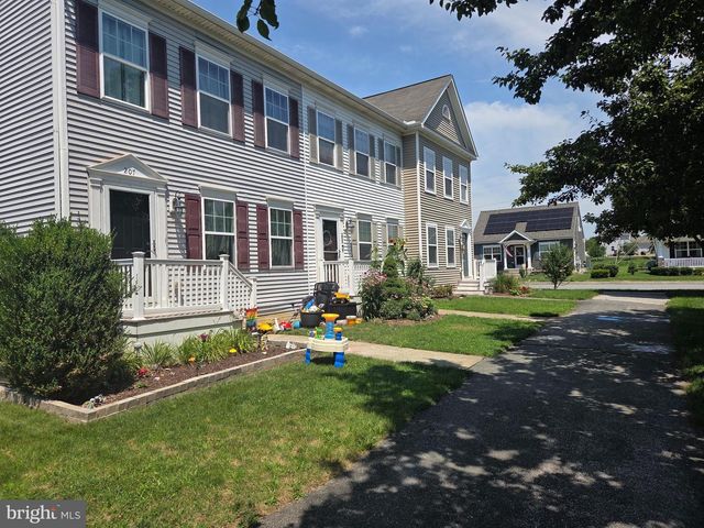 203 HEATHERSAGE DR, Marietta, PA 17547