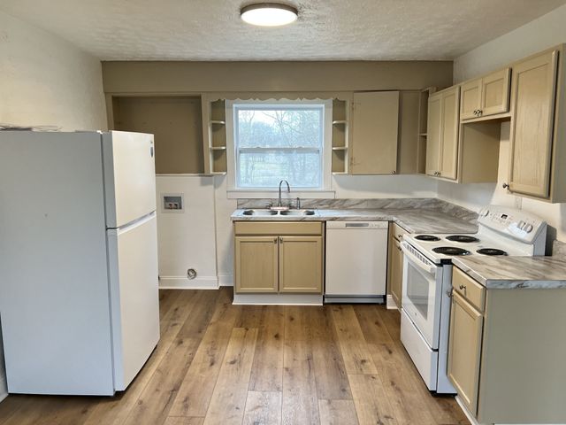 711B W Eastland St, Gallatin, TN 37066