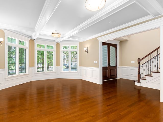 434 W Benton Avenue, Naperville, IL 60540