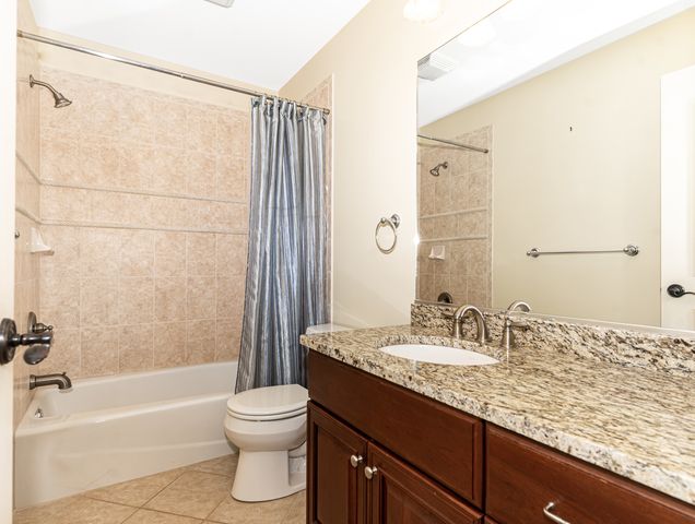 434 W Benton Avenue, Naperville, IL 60540