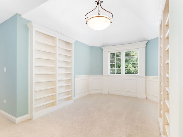 434 W Benton Avenue, Naperville, IL 60540