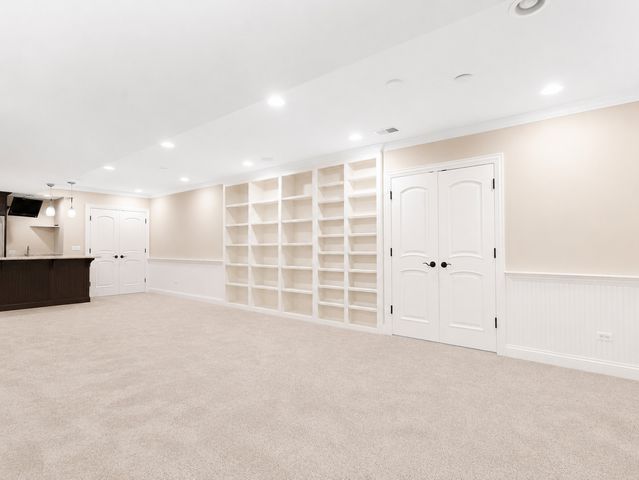 434 W Benton Avenue, Naperville, IL 60540