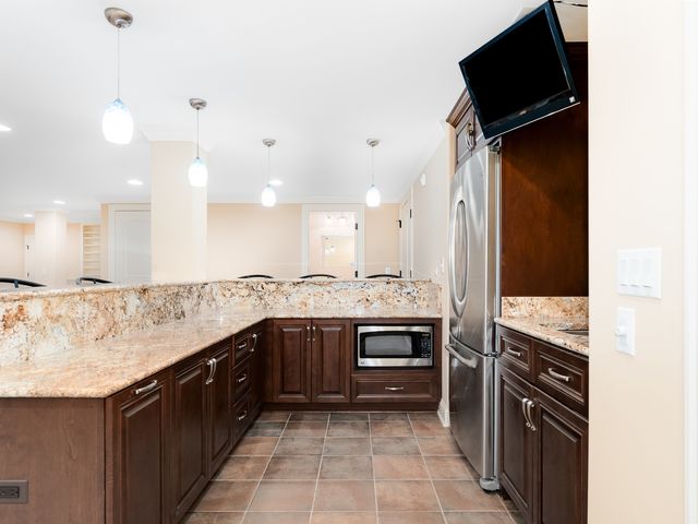 434 W Benton Avenue, Naperville, IL 60540