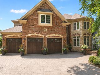 434 W Benton Avenue, Naperville, IL 60540