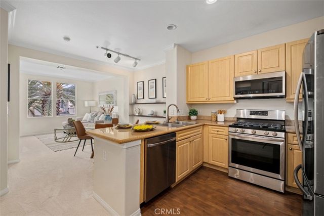 3458 Watermarke, Irvine, CA 92612