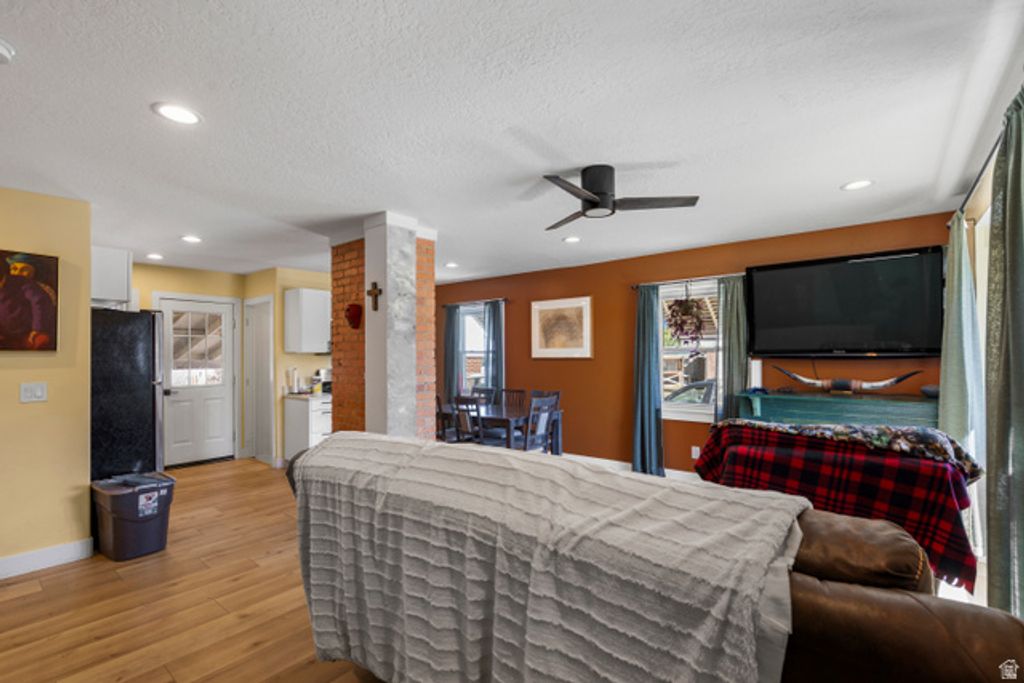 121 ROSS DR, Clearfield, UT 84015 — photo 5