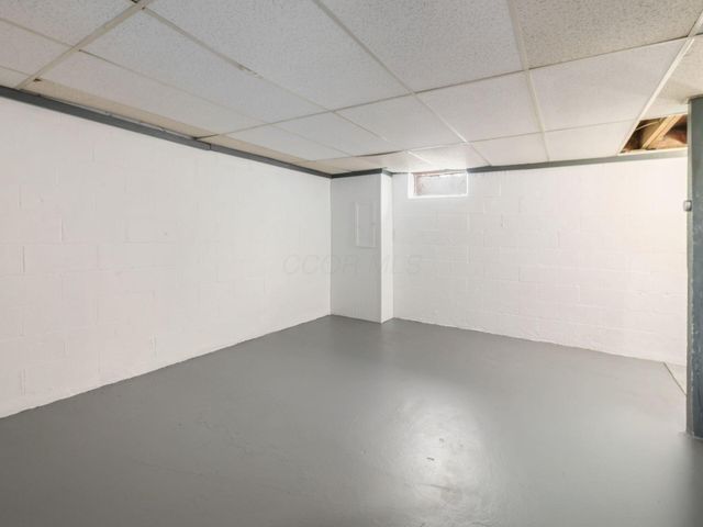 3815 Queen Anne Place, B19, Grove City, OH 43123