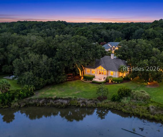 11 Outpost Ln, Hilton Head Island, SC 29928