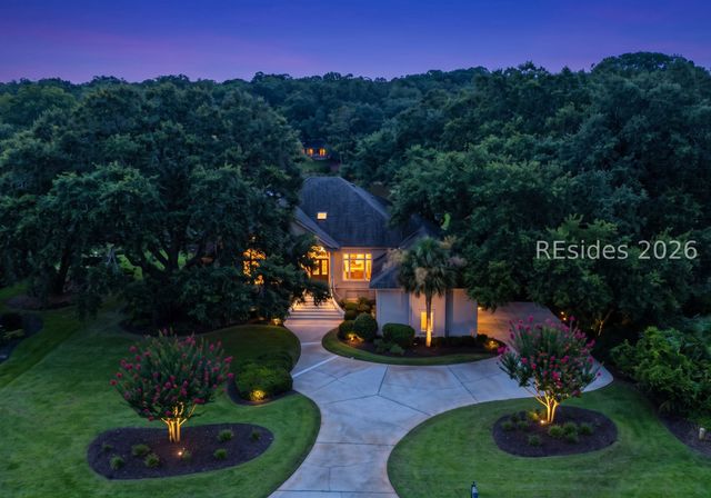 11 Outpost Ln, Hilton Head Island, SC 29928