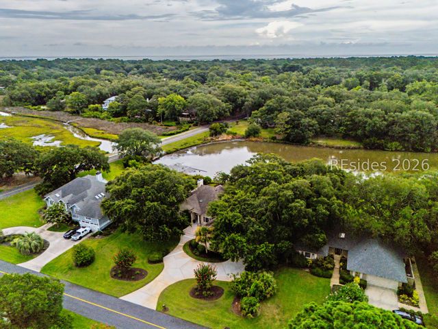 11 Outpost Ln, Hilton Head Island, SC 29928