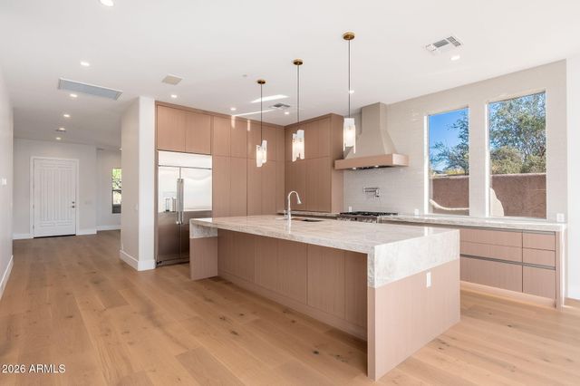 9297 E MOHAWK Lane, Scottsdale, AZ 85255