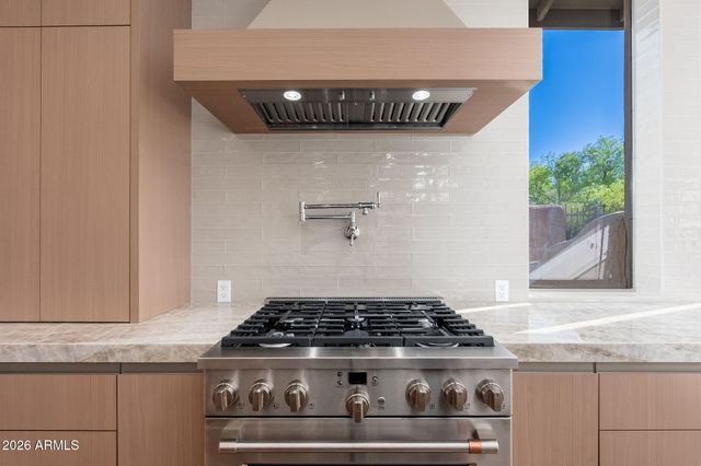 9297 E MOHAWK Lane, Scottsdale, AZ 85255