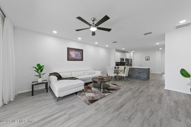 4220 HIGHWOOD Drive, Jacksonville, FL 32216