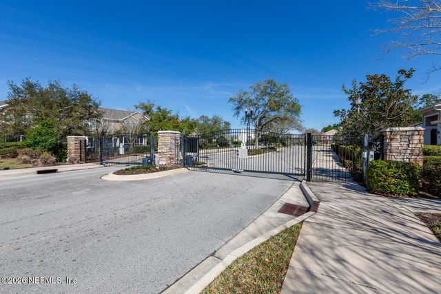 4220 HIGHWOOD Drive, Jacksonville, FL 32216