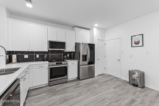 4220 HIGHWOOD Drive, Jacksonville, FL 32216