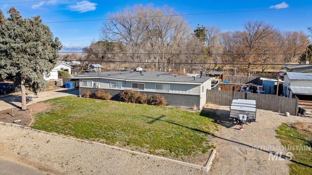 1360 Rolling Hill Drive, Meridian, ID 83642