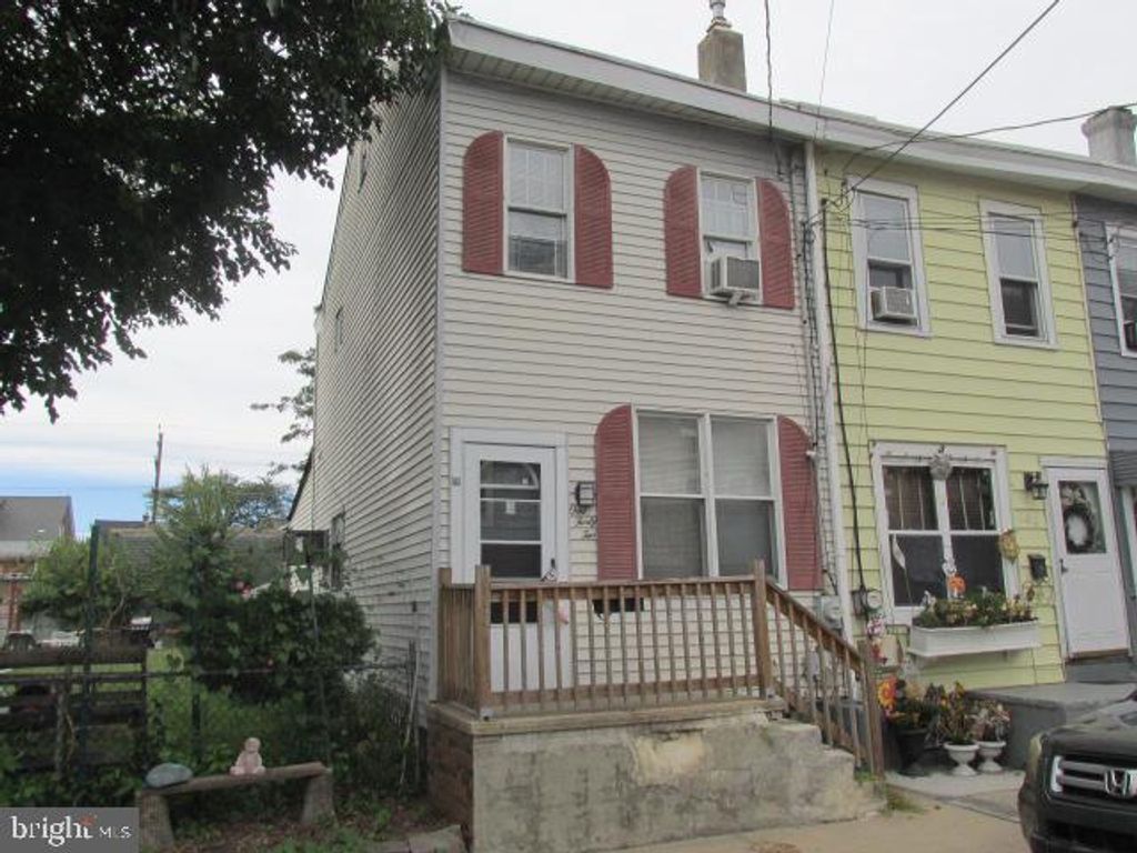 142 TINDALL AVE, Hamilton, NJ 08610 — exterior