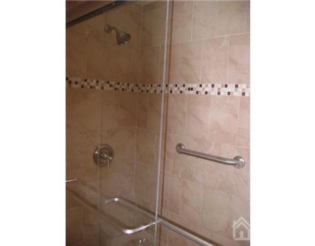 107-B Chatham Drive B, Monroe, NJ 08831