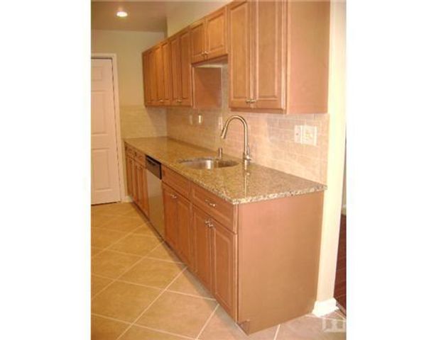 107-B Chatham Drive B, Monroe, NJ 08831