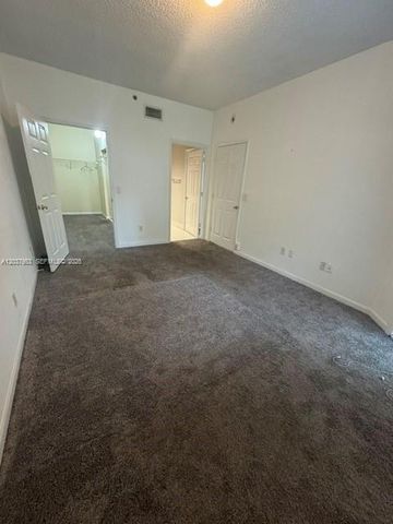 3255 NE 184th St 12116, Aventura, FL 33160