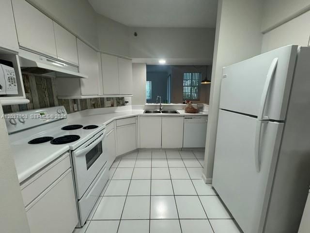 3255 NE 184th St 12116, Aventura, FL 33160