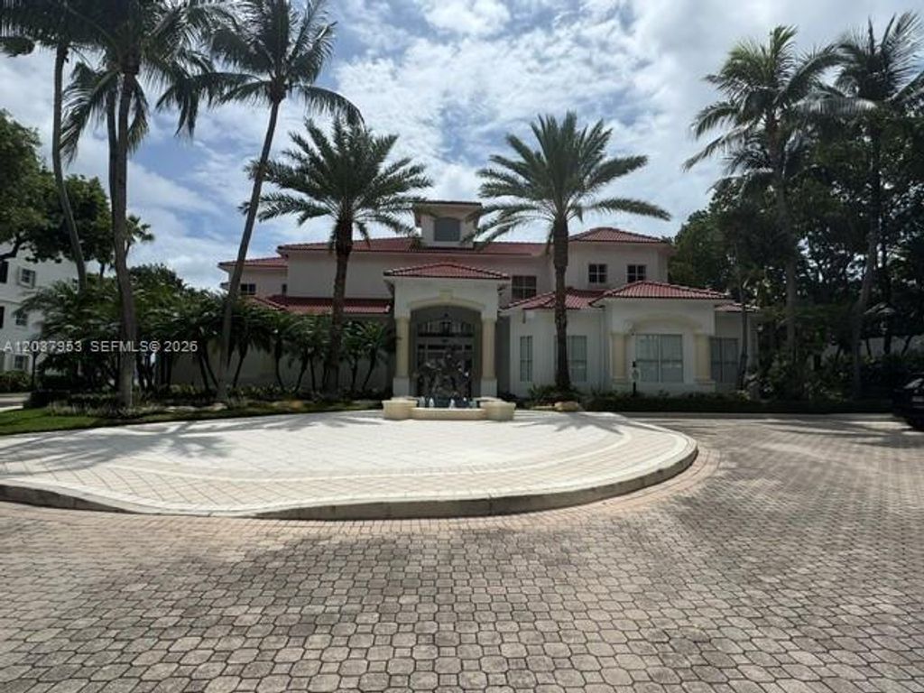 3255 NE 184th St 12116, Aventura, FL 33160