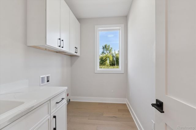 30060 Hickey Road, Chesterfield Township, MI 48051