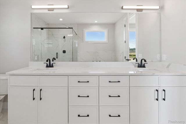 30060 Hickey Road, Chesterfield Township, MI 48051