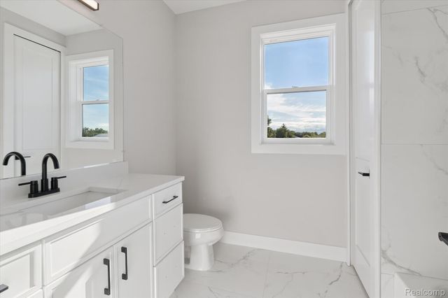 30060 Hickey Road, Chesterfield Township, MI 48051