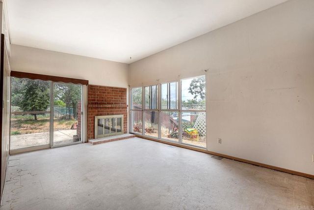 1085 Las Bancas Court, Chula Vista, CA 91911