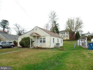 7403 PAXTON RD, Falls Church, VA 22043