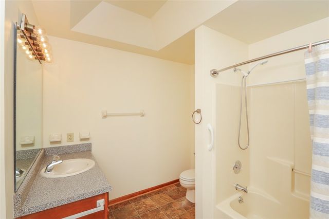 206 Westwind Harbour Drive, Anderson, SC 29626