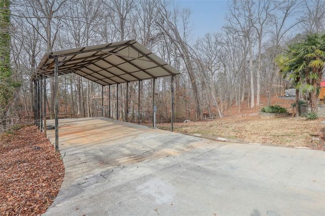 206 Westwind Harbour Drive, Anderson, SC 29626