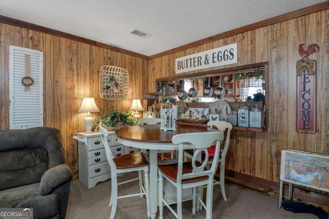 3411 Floyd Drive, Blackshear, GA 31516