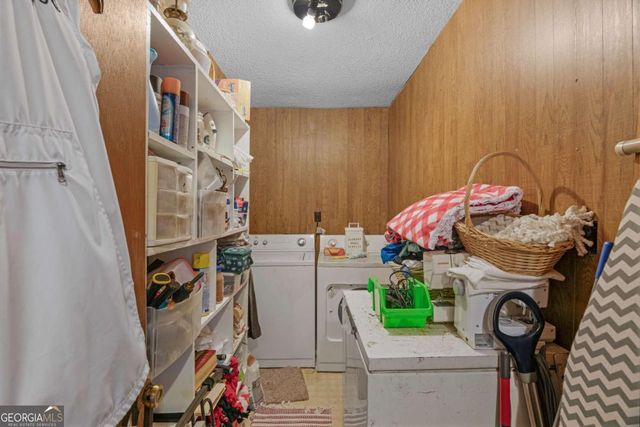 3411 Floyd Drive, Blackshear, GA 31516